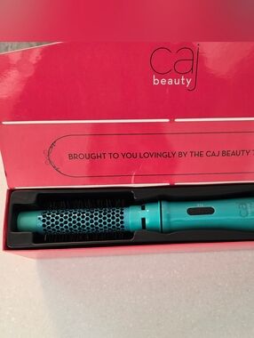 CAJ Beauty Turquoisr Hot Air Brush Brand New